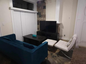 Chic Modern 2BR Yaletown Townhouse - Ultimate Comfort Convenience for a Prime Stay